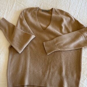 Cashmere sweater